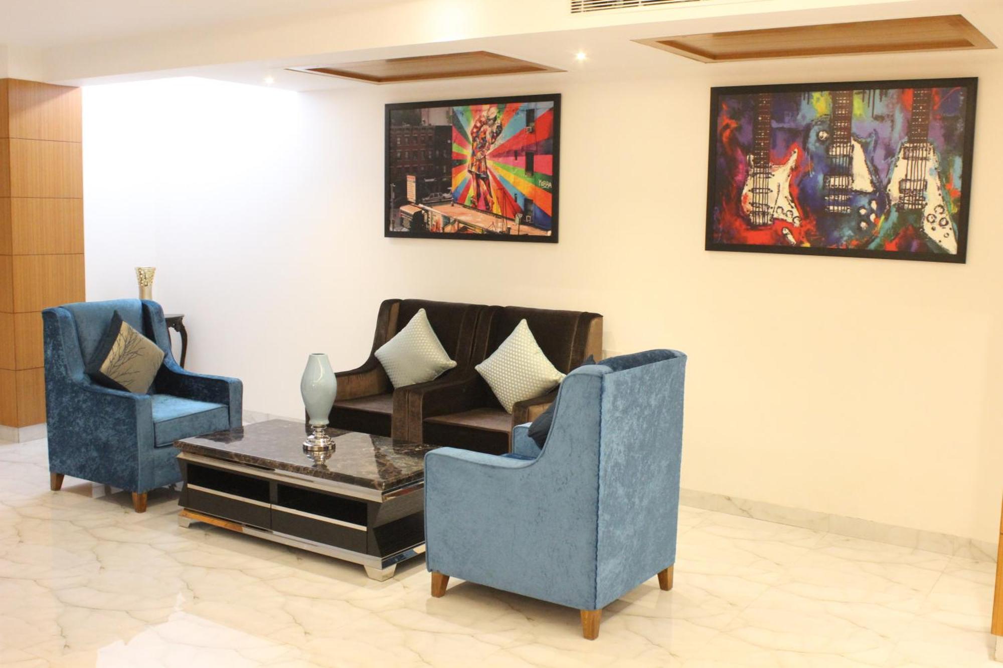 Hotel Transit International- Aerocity Delhi Airport Neu-Delhi Exterior foto
