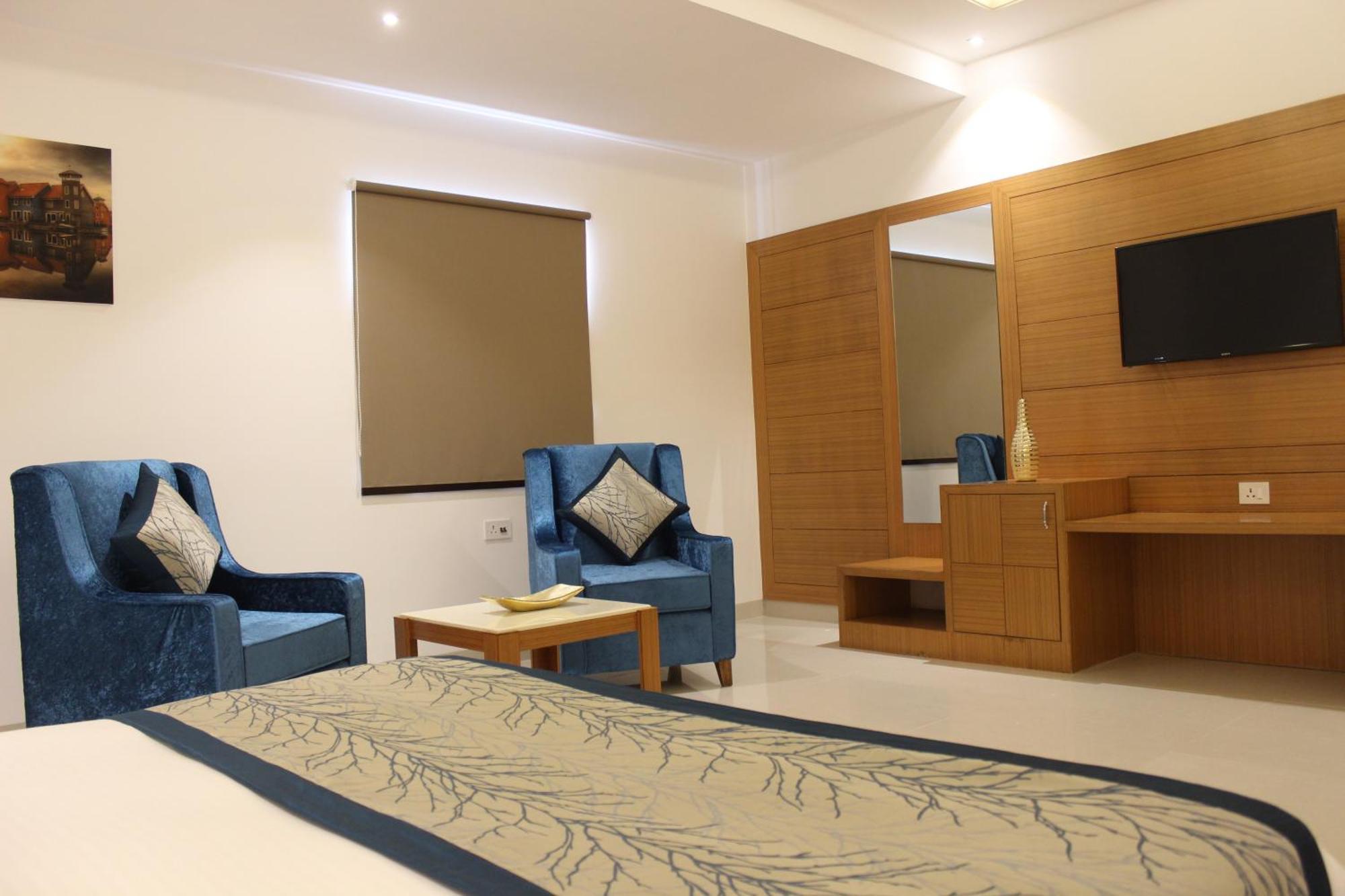 Hotel Transit International- Aerocity Delhi Airport Neu-Delhi Exterior foto