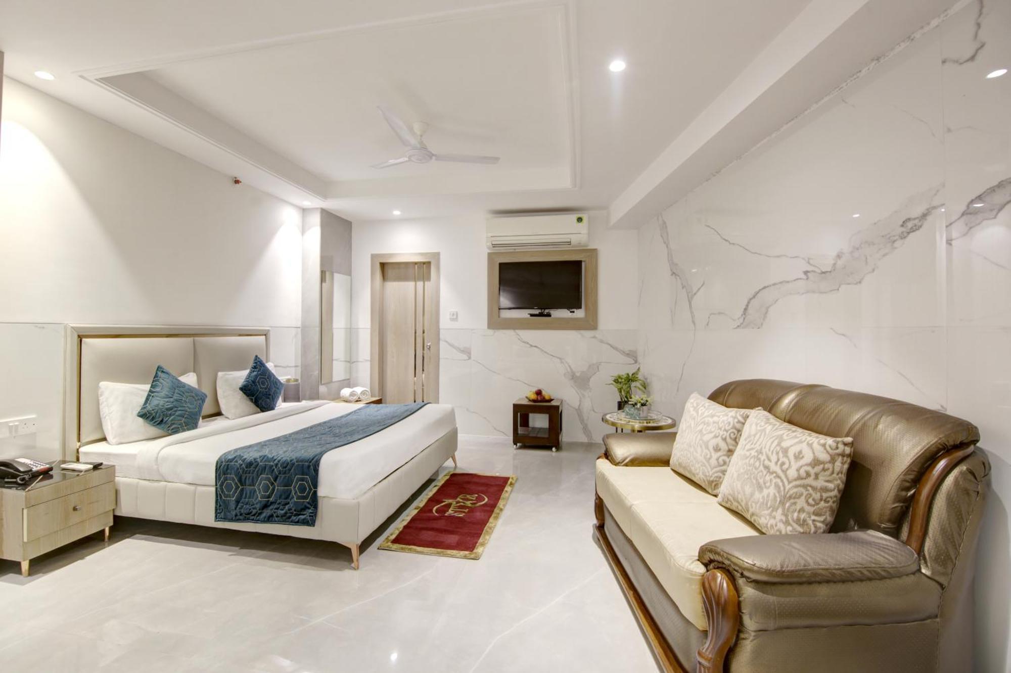 Hotel Transit International- Aerocity Delhi Airport Neu-Delhi Exterior foto