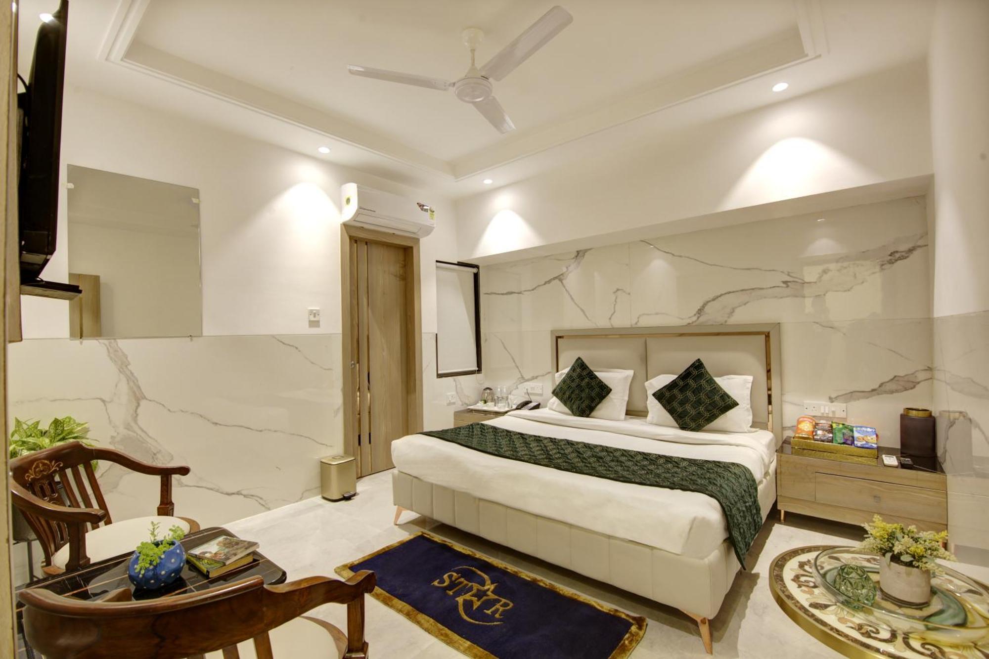 Hotel Transit International- Aerocity Delhi Airport Neu-Delhi Exterior foto