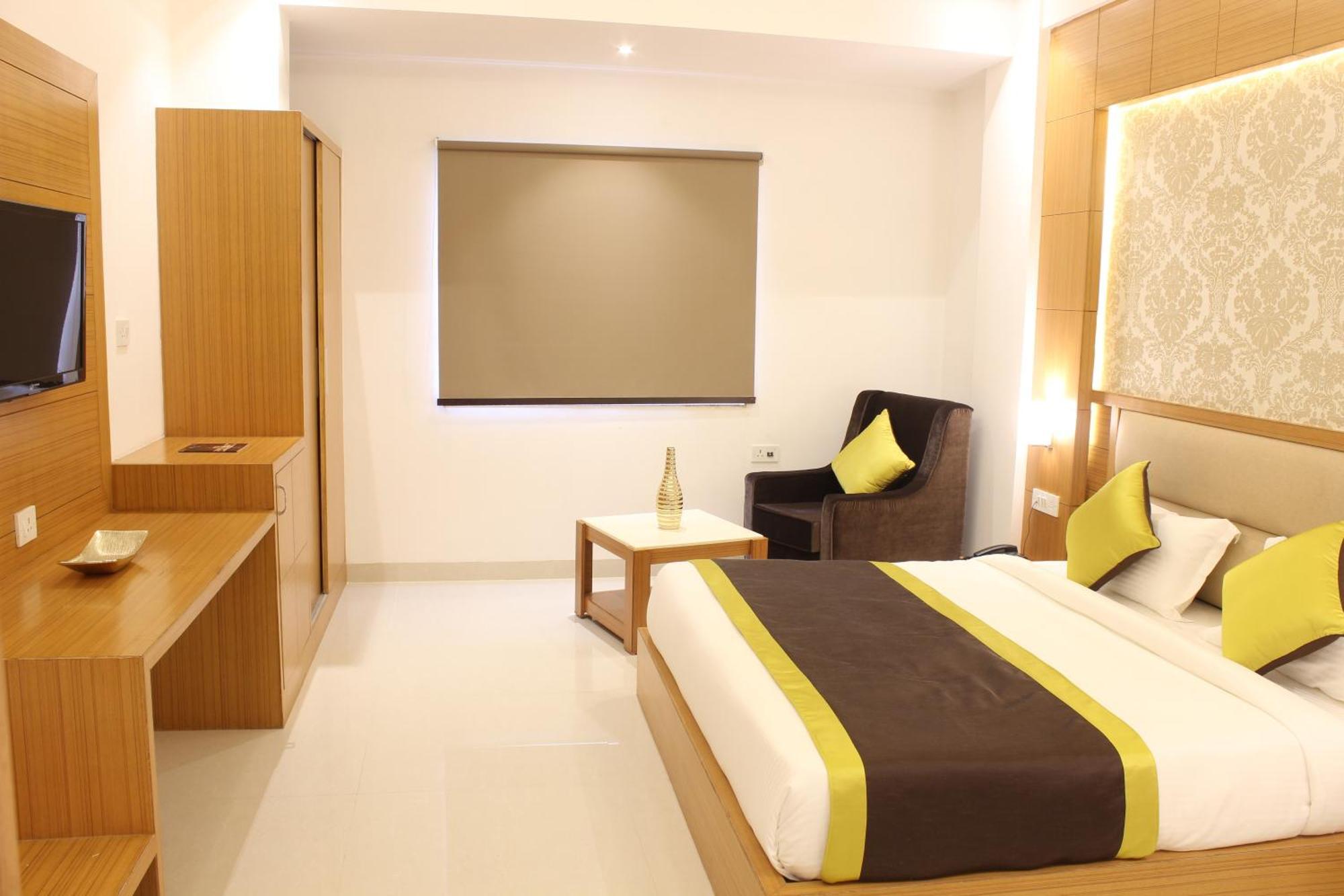 Hotel Transit International- Aerocity Delhi Airport Neu-Delhi Exterior foto