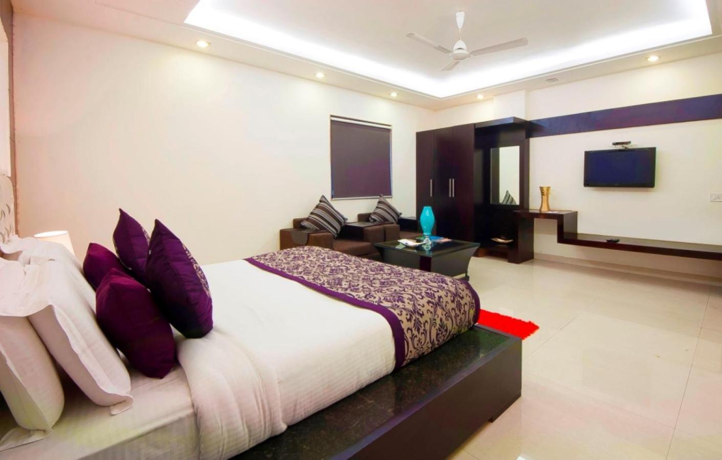 Hotel Transit International- Aerocity Delhi Airport Neu-Delhi Exterior foto
