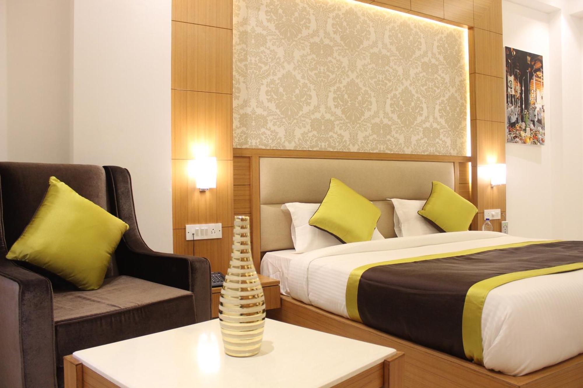 Hotel Transit International- Aerocity Delhi Airport Neu-Delhi Exterior foto