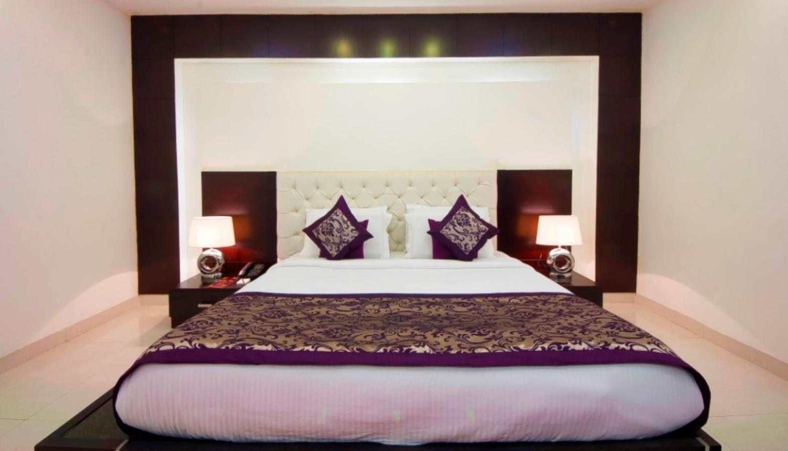 Hotel Transit International- Aerocity Delhi Airport Neu-Delhi Exterior foto