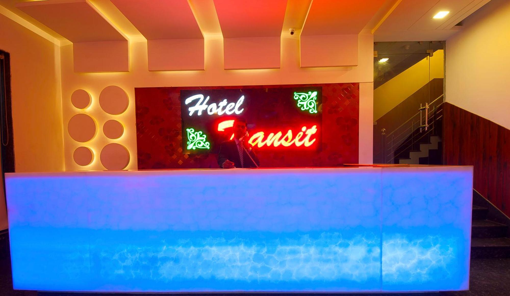 Hotel Transit International- Aerocity Delhi Airport Neu-Delhi Exterior foto